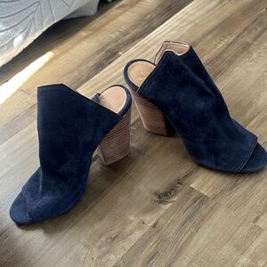 Women’s Navy Suede Open-Toe Block Heel Mules